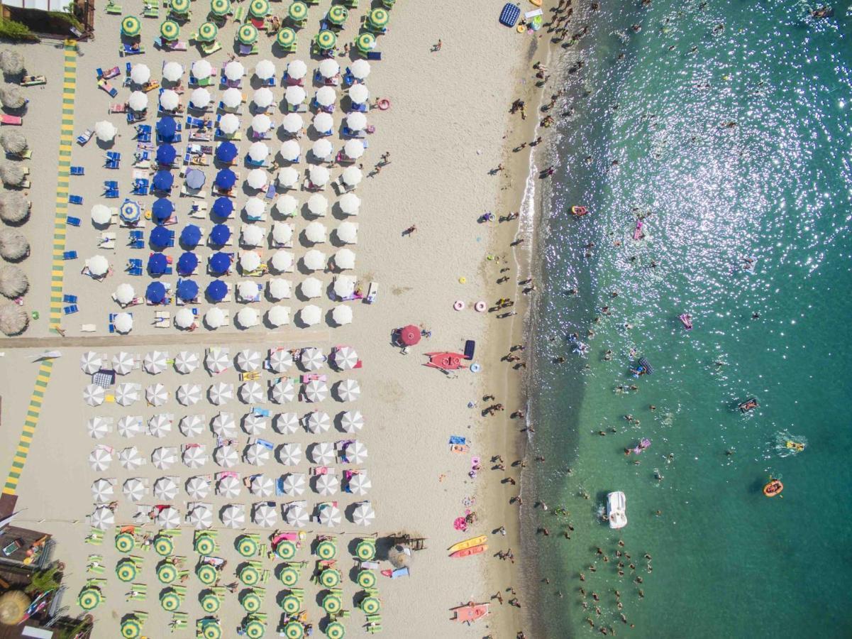 Family Resort Cala Di Luna Marina di Camerota Eksteriør billede