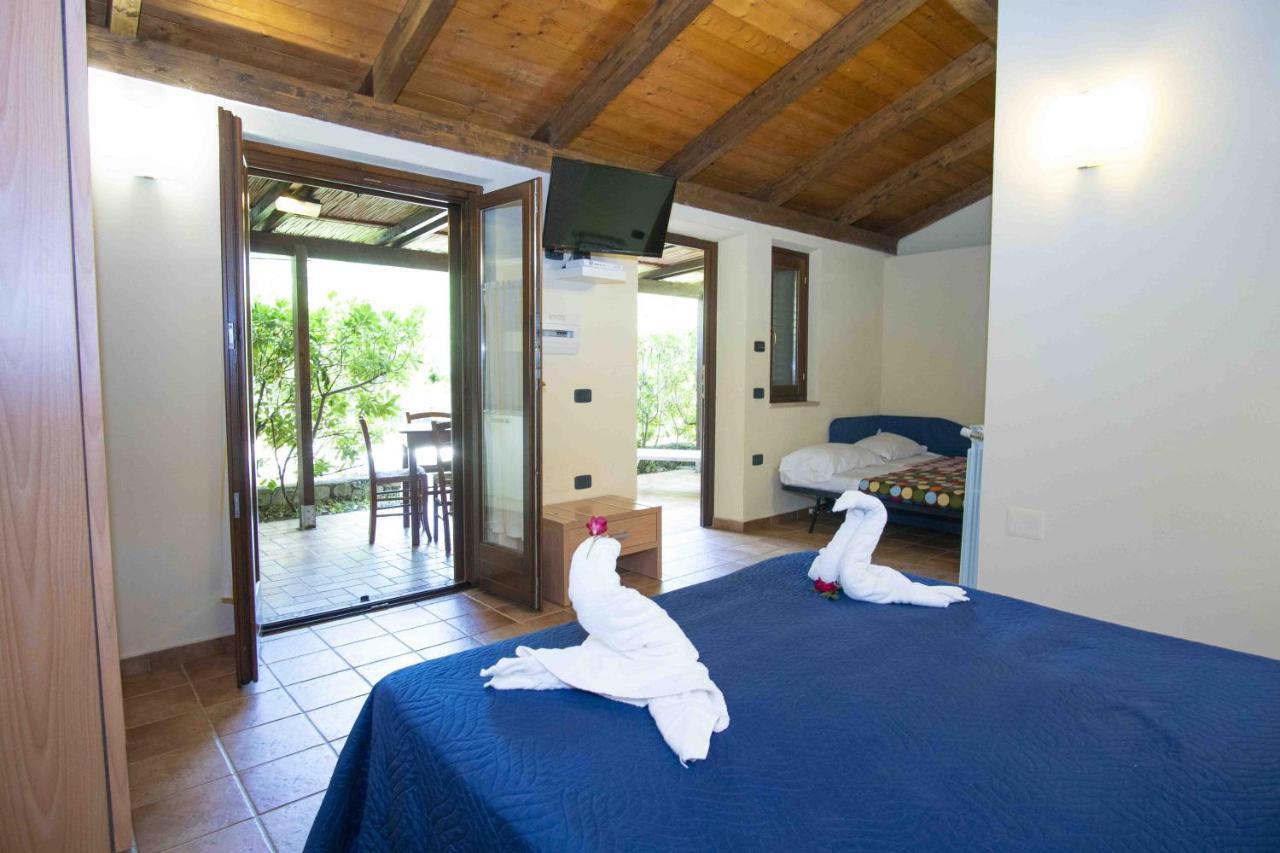 Family Resort Cala Di Luna Marina di Camerota Eksteriør billede